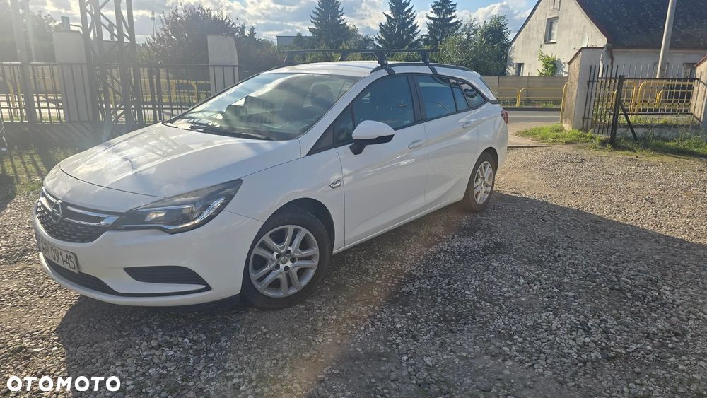 Opel Astra - 1