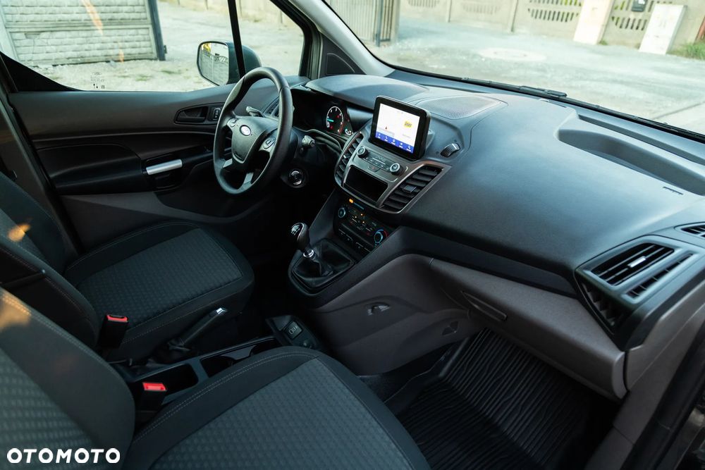 Ford Transit Connect - 10
