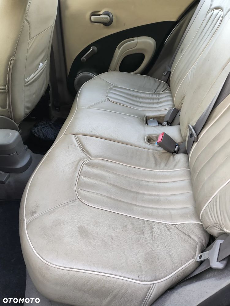 Nissan Micra 1.4 Tekna - 6