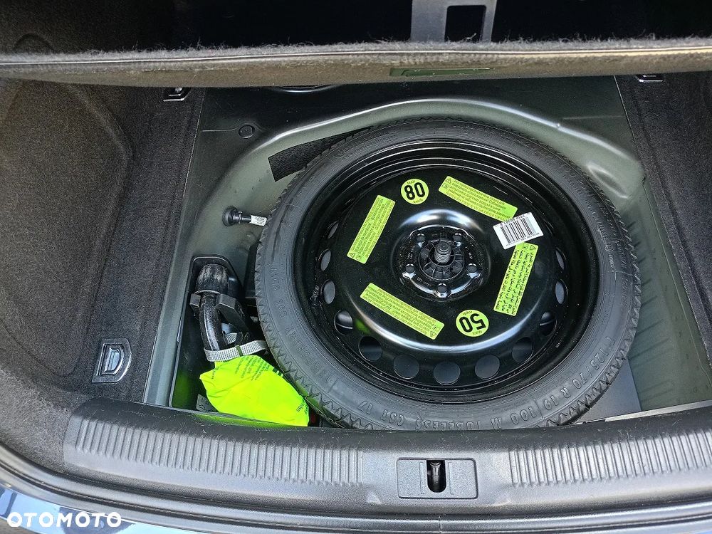 Audi A4 Limousine 2.0 TDI DPF multitronic Ambiente - 13