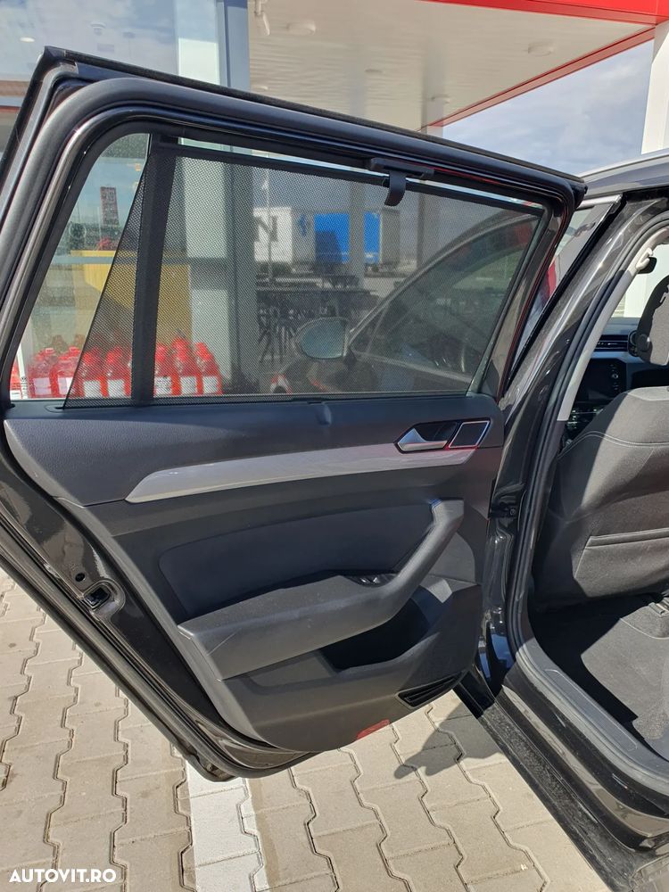 Volkswagen Passat Variant 2.0 TDI SCR DSG Business - 15