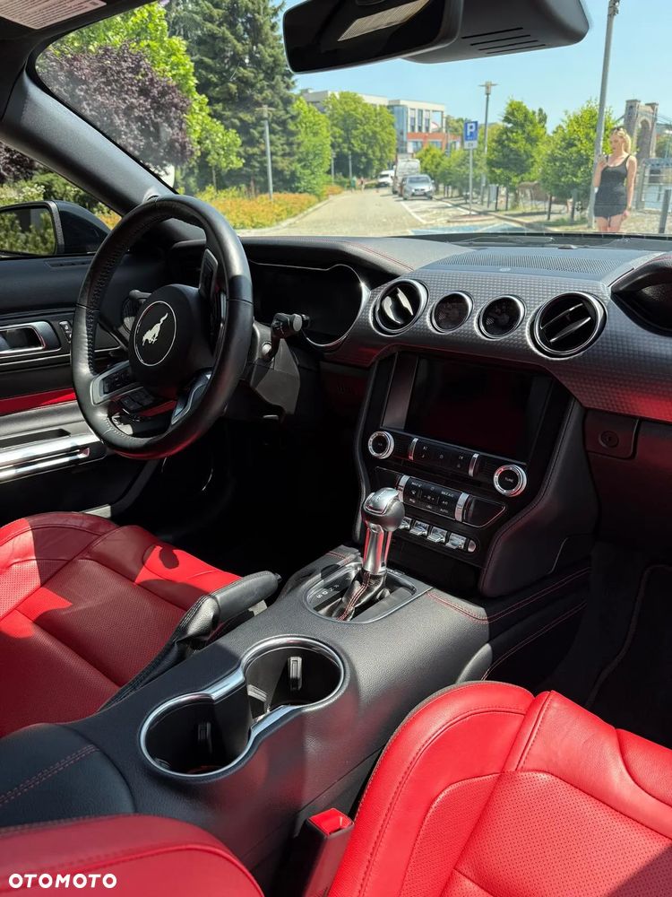 Ford Mustang 5.0 V8 GT - 25