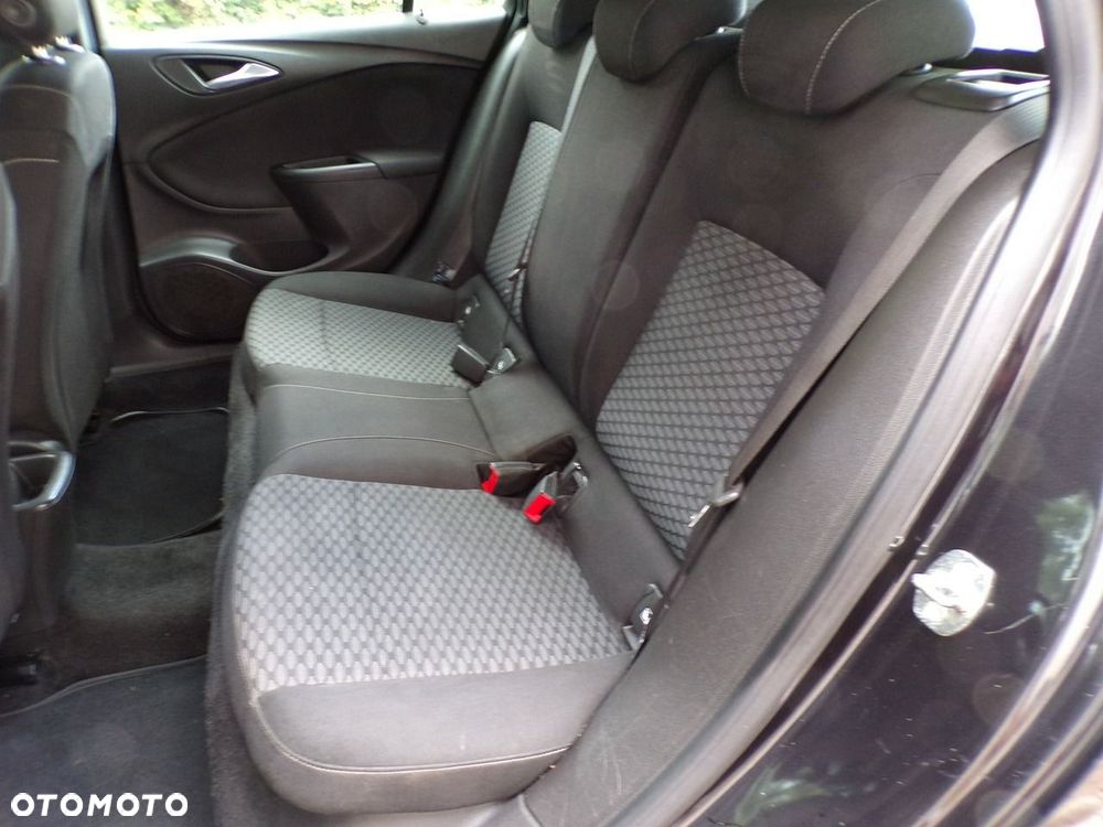 Opel Astra - 31