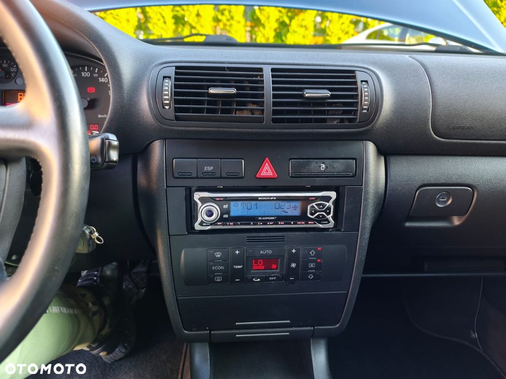 Audi A3 Sportback 1.8T Attraction - 22