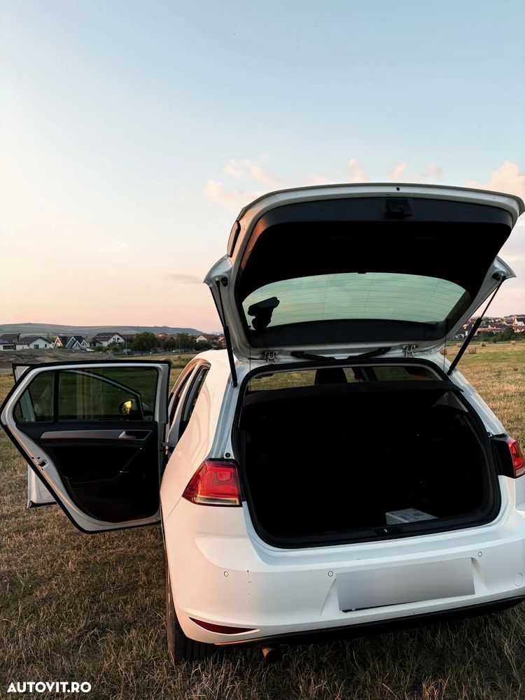 Volkswagen Golf 1.2 TSI DSG Comfortline - 11