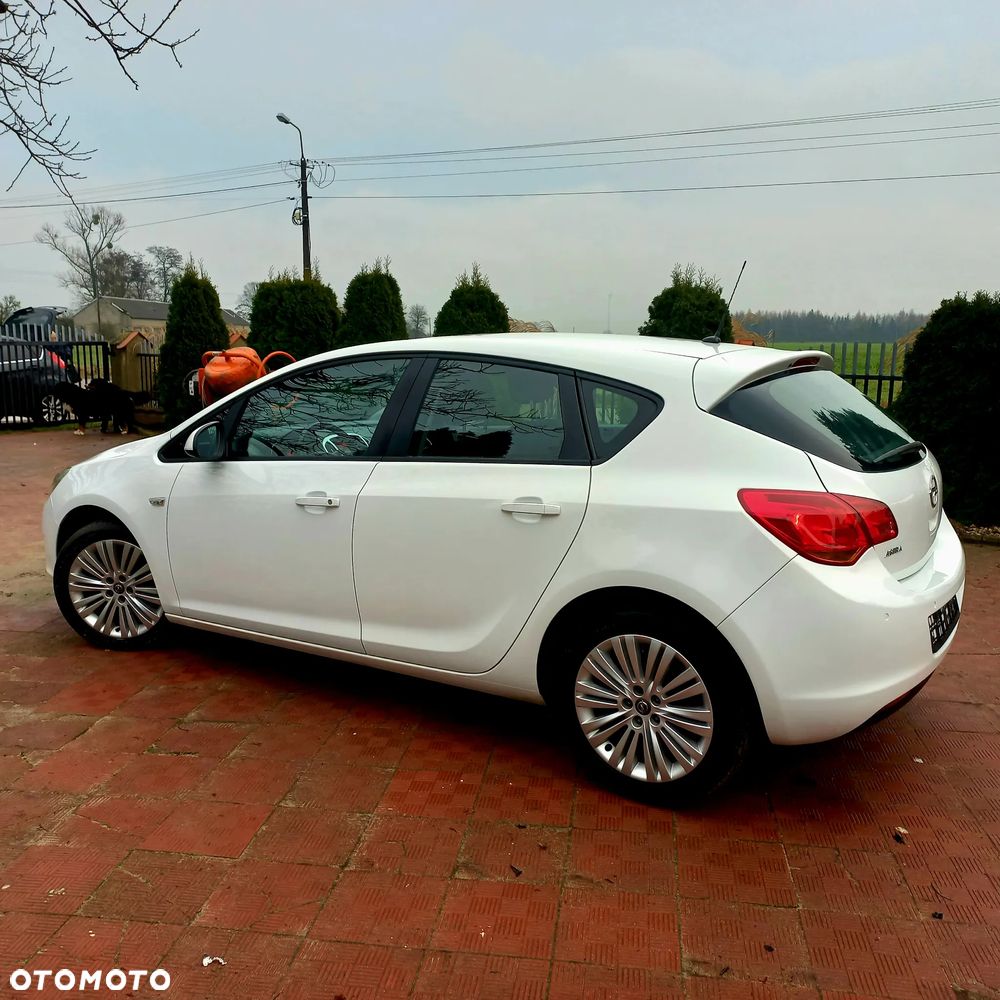 Opel Astra 1.6 Edition Sport - 3