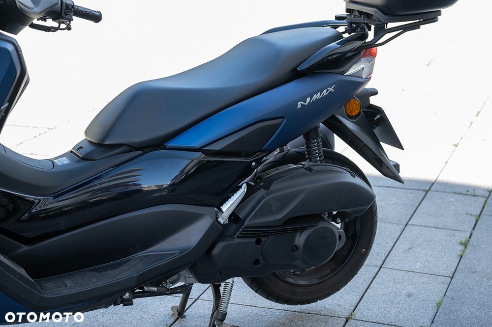 Yamaha NMAX - 4
