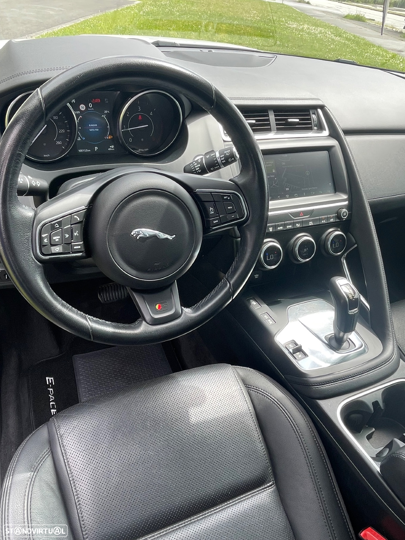 Jaguar E-Pace 2.0 i4D R-Dynamic S AWD Aut. - 26