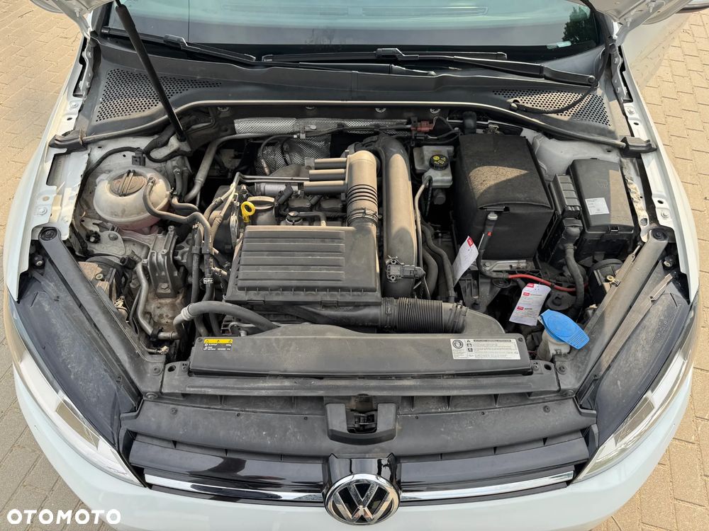 Volkswagen Golf 1.4 TSI (BlueMotion Technology) DSG Comfortline - 14