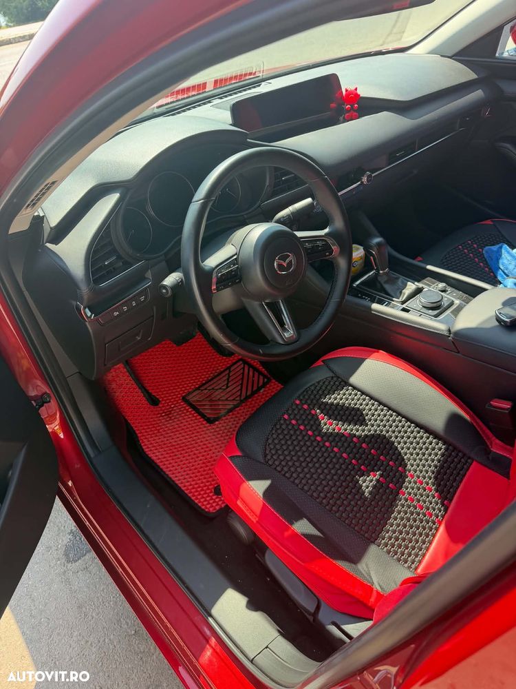 Mazda 3 - 4