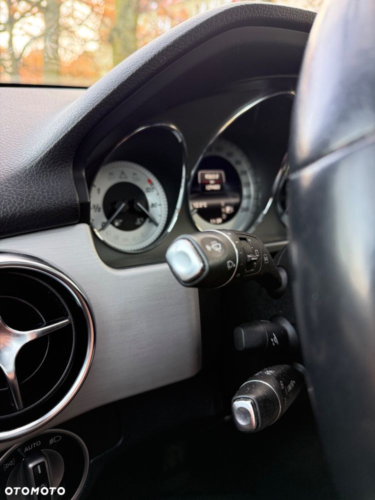 Mercedes-Benz GLK 350 CDI 4Matic (BlueEFFICIENCY) 7G-TRONIC - 27