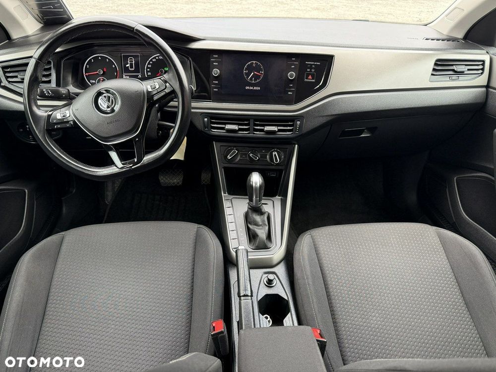 Volkswagen Polo - 13