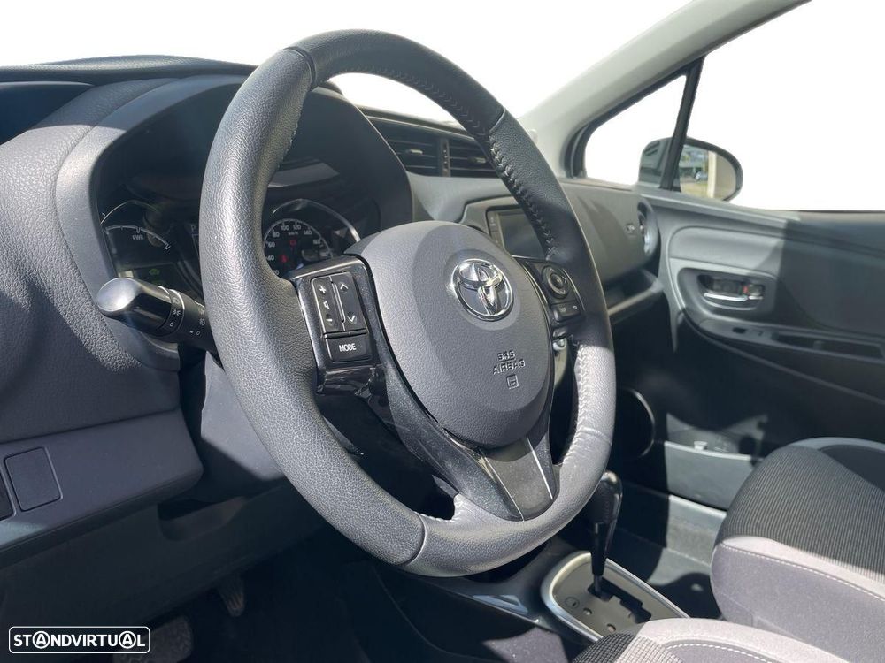 Toyota Yaris - 14