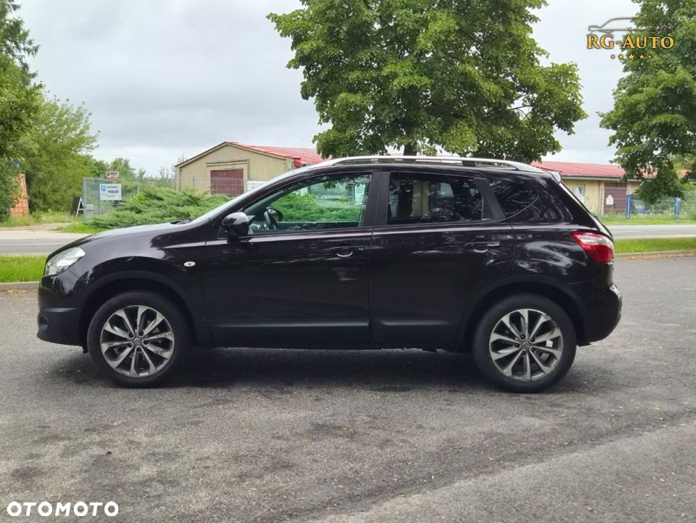 Nissan Qashqai - 11