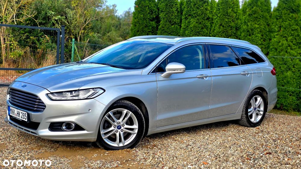 Ford Mondeo - 35