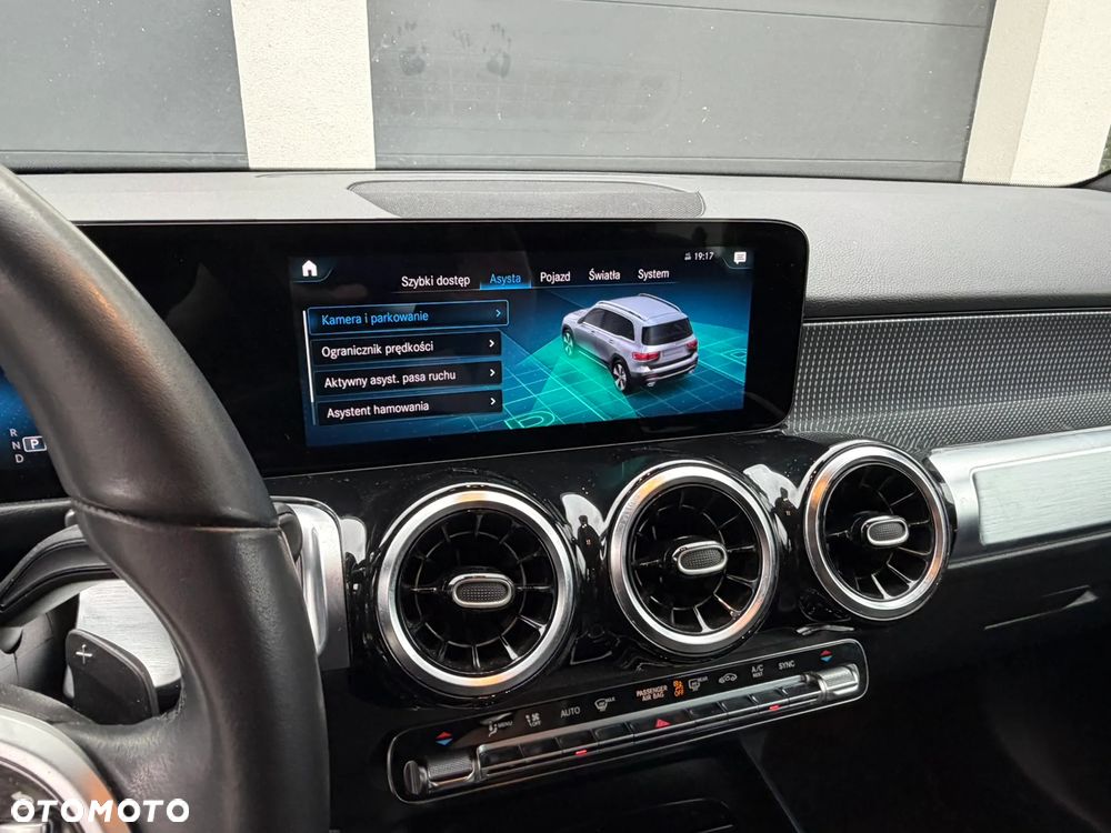 Mercedes-Benz GLB 220 d Style 8G-DCT - 21