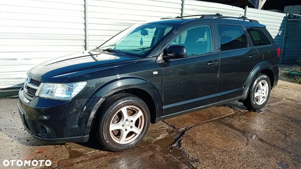 Tylko części Fiat Freemont 2.0 Mjet 140KM 103kW 939B5000 lakier PXR 11r-15r - 6