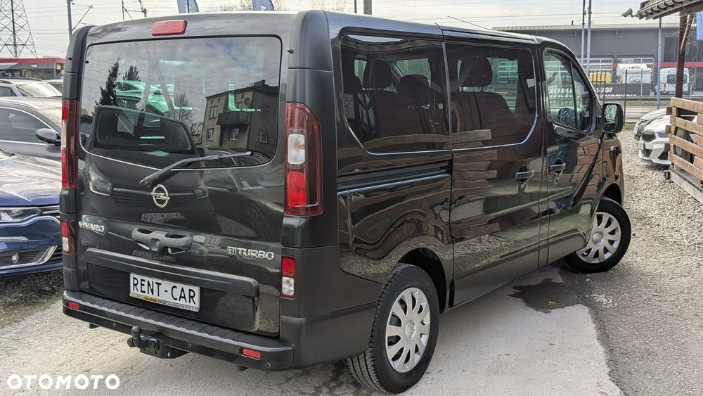 Opel Vivaro - 10