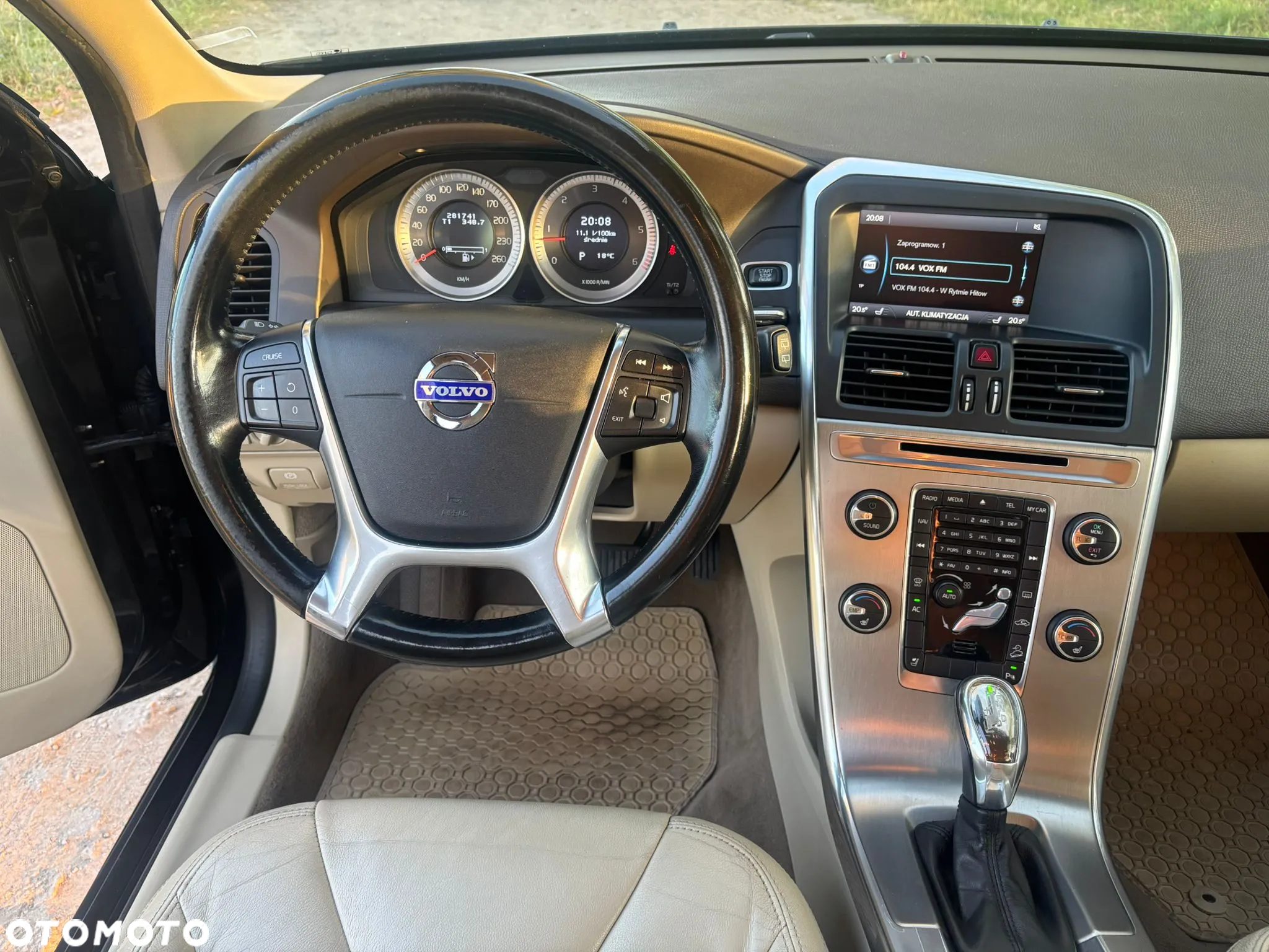 Volvo XC 60 - 8