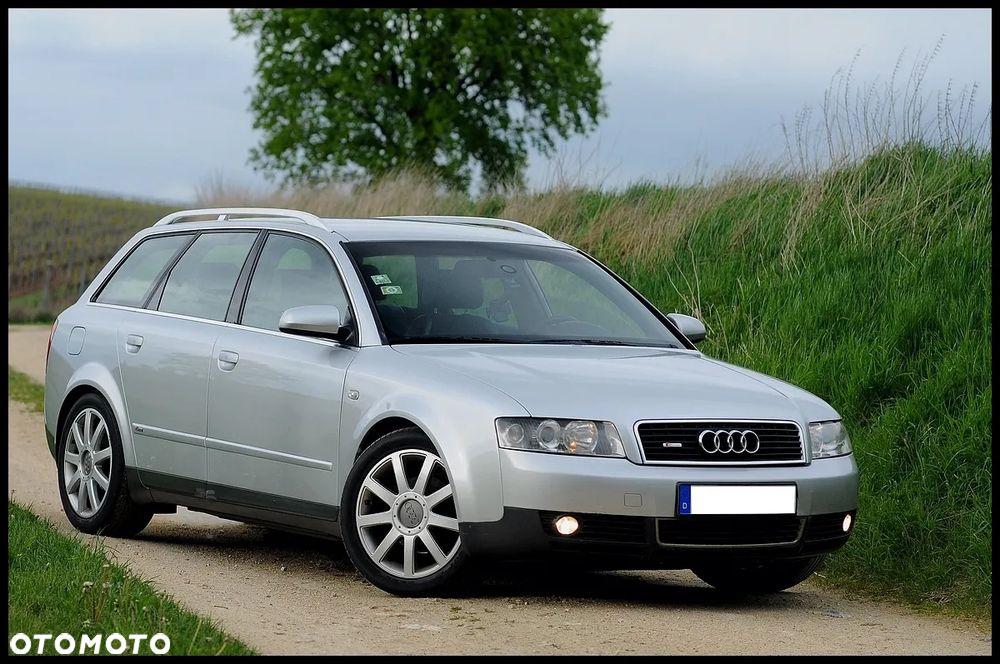 Audi A4 Avant - 1