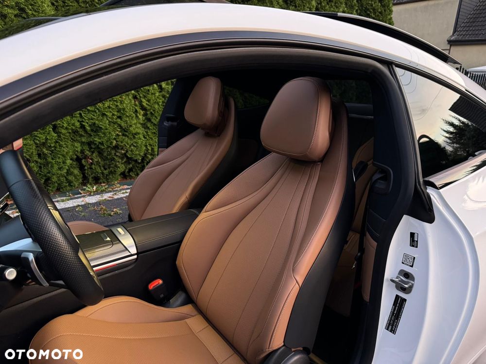 Mercedes-Benz CLE 300 4Matic Coupe 9G-TRONIC - 16