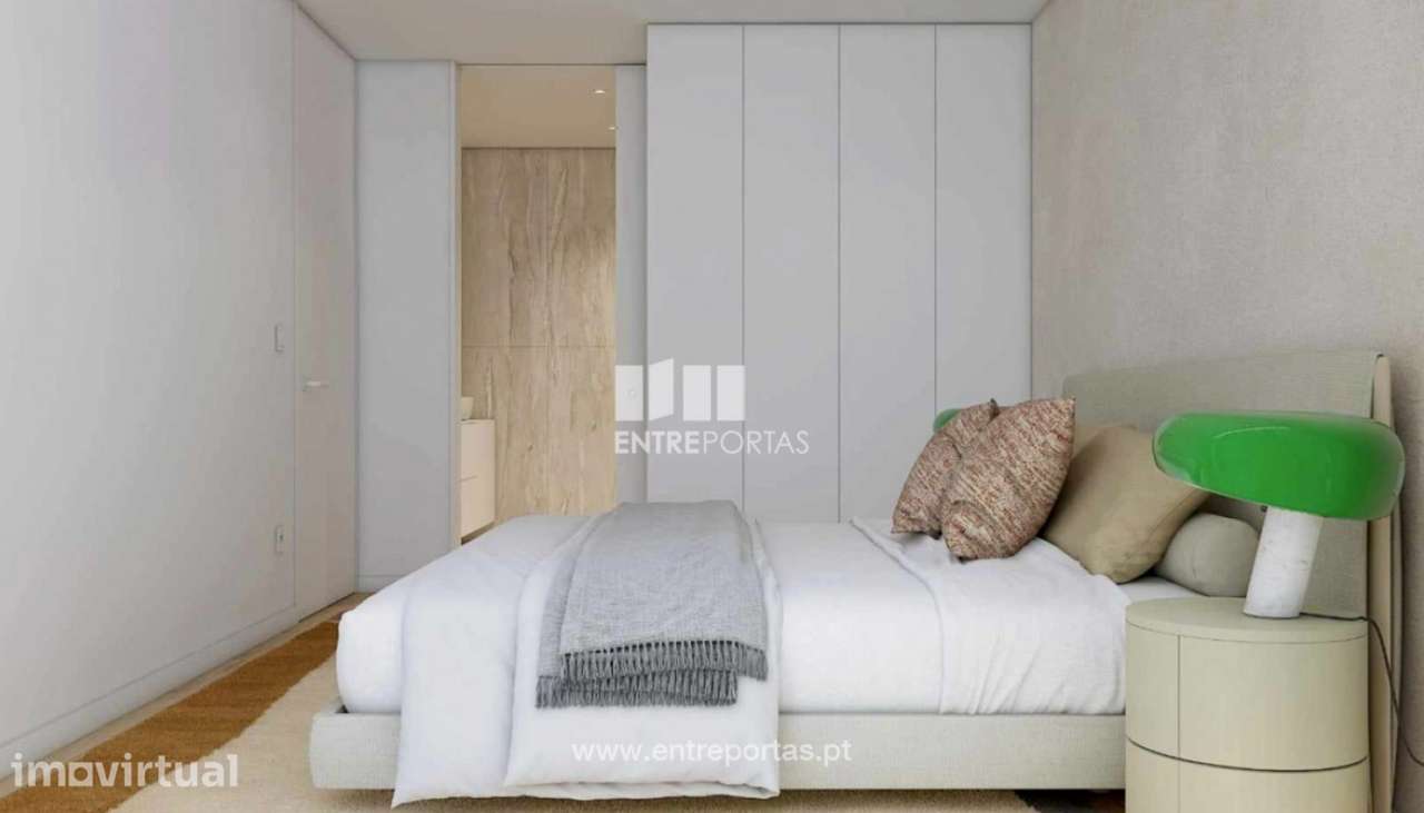 Venda de Apartamento T1 com varanda e estacionamento, Areosa, Viana do - Grande imagem: 4/25