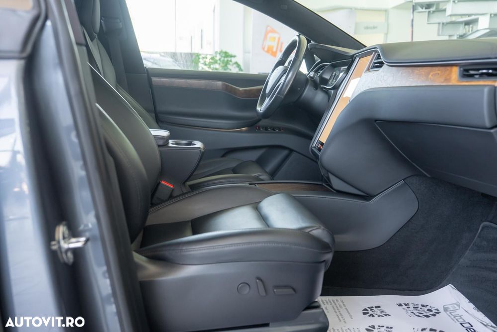 Tesla Model X Signature P90D Allradantrieb - 22