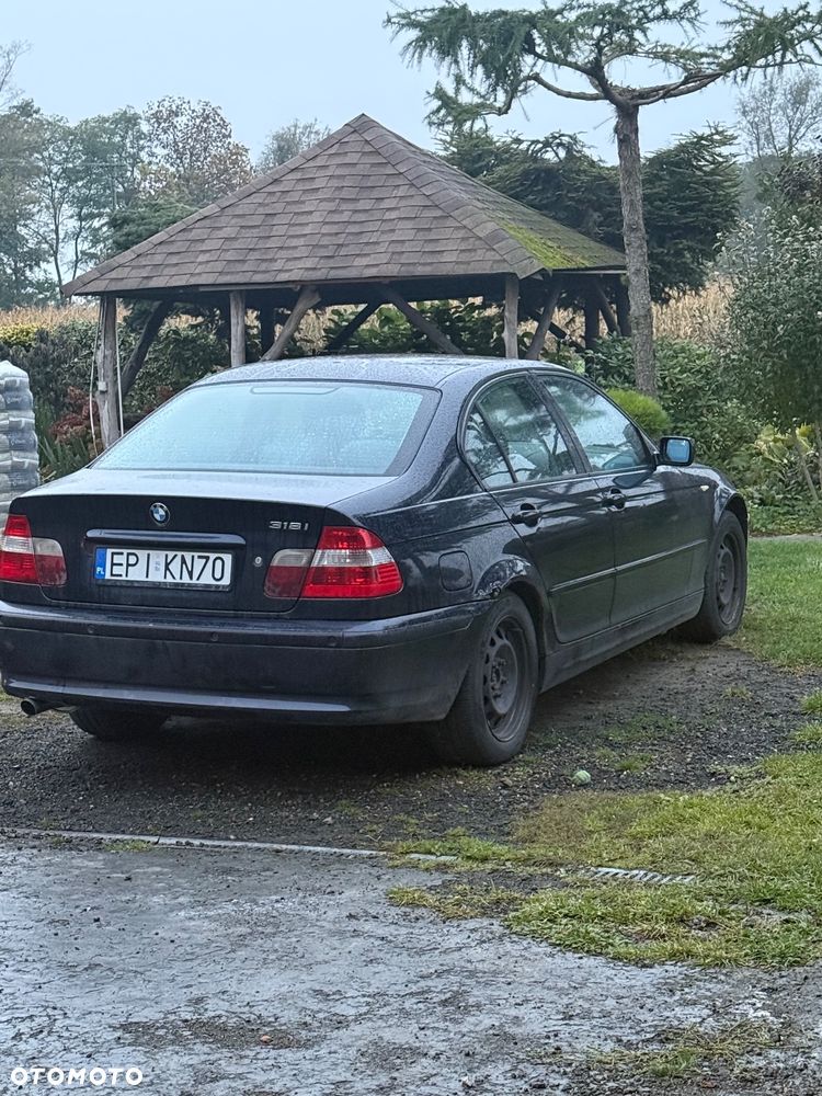 BMW Seria 3 318i - 7