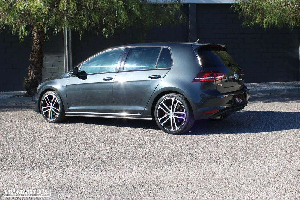 VW Golf GTD (BlueMotion ) - 8