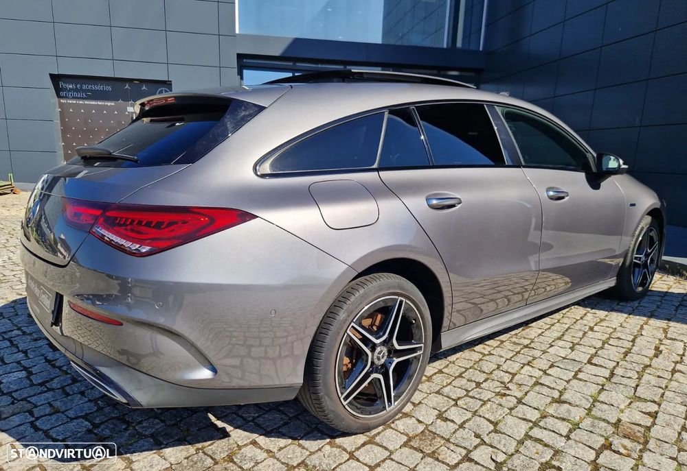 Mercedes-Benz CLA 250 e Shooting Brake AMG Line - 4