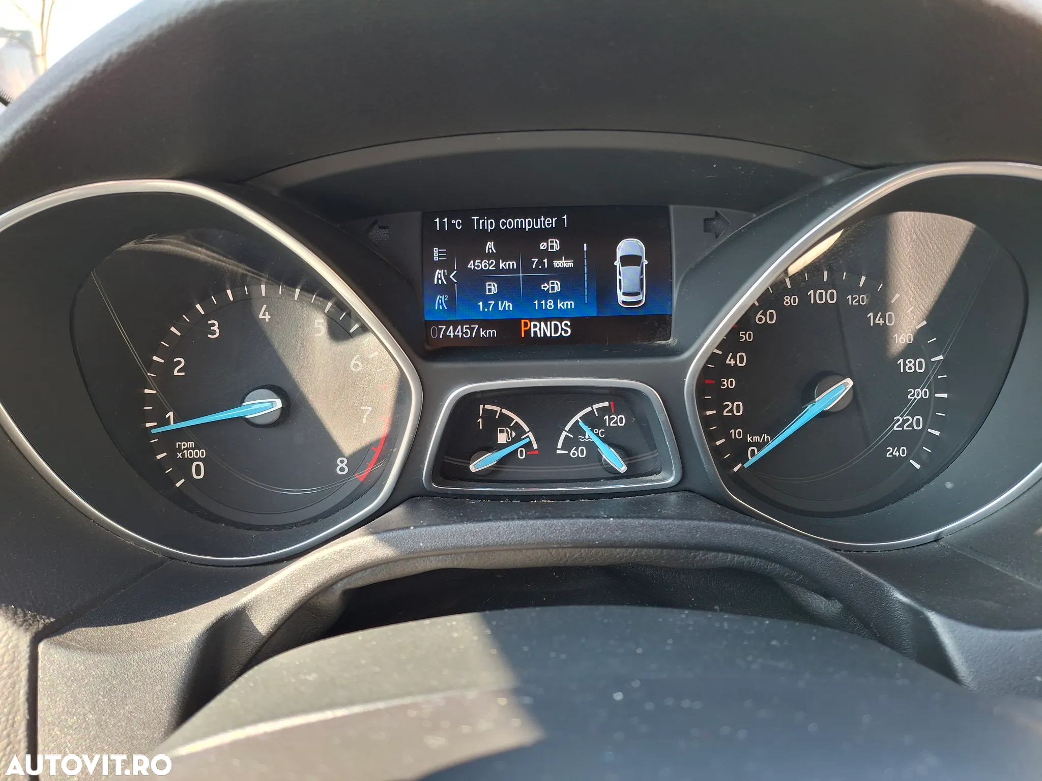 Ford Focus 1.0 EcoBoost Trend - 9
