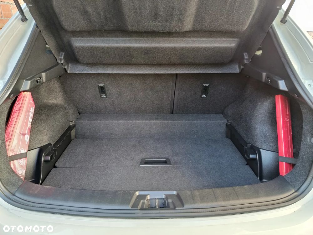 Nissan Qashqai 1.2 DIG-T N-Connecta Xtronic EU6 - 20