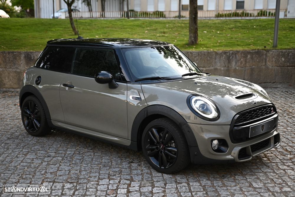 MINI 3 Portas Cooper S Aut. - 3