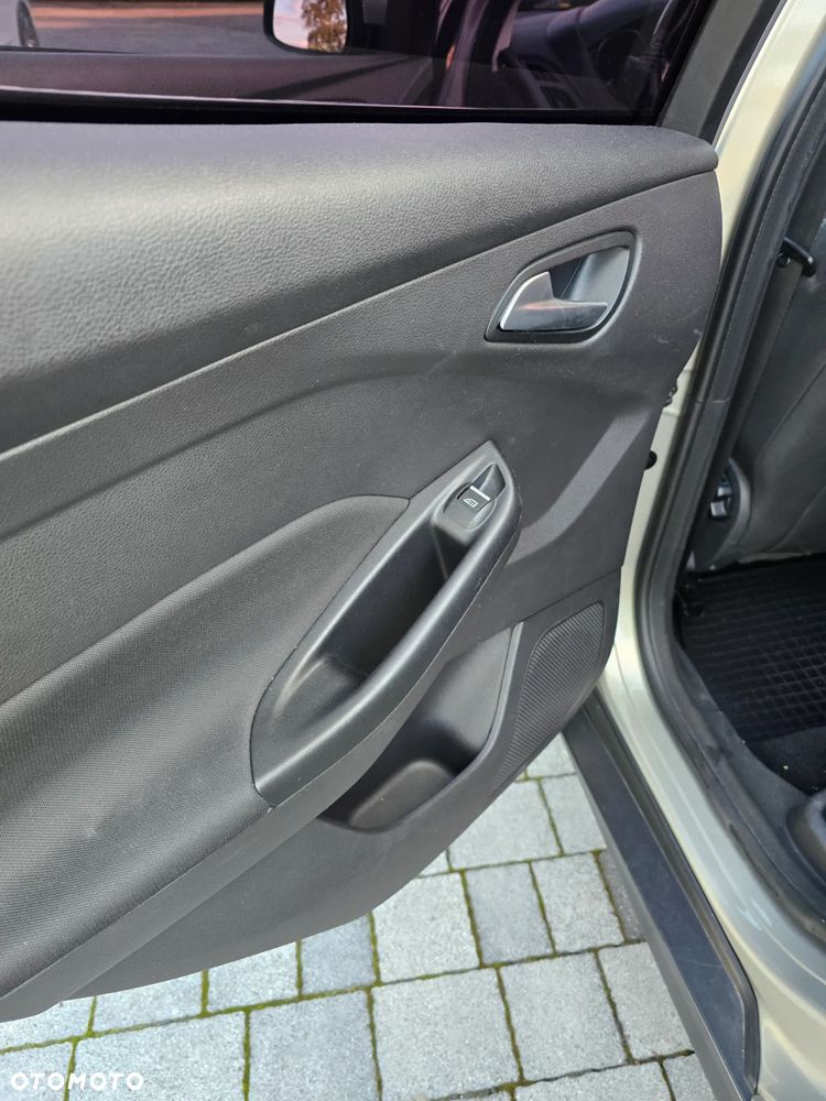 Ford Focus 1.5 TDCi Trend - 17