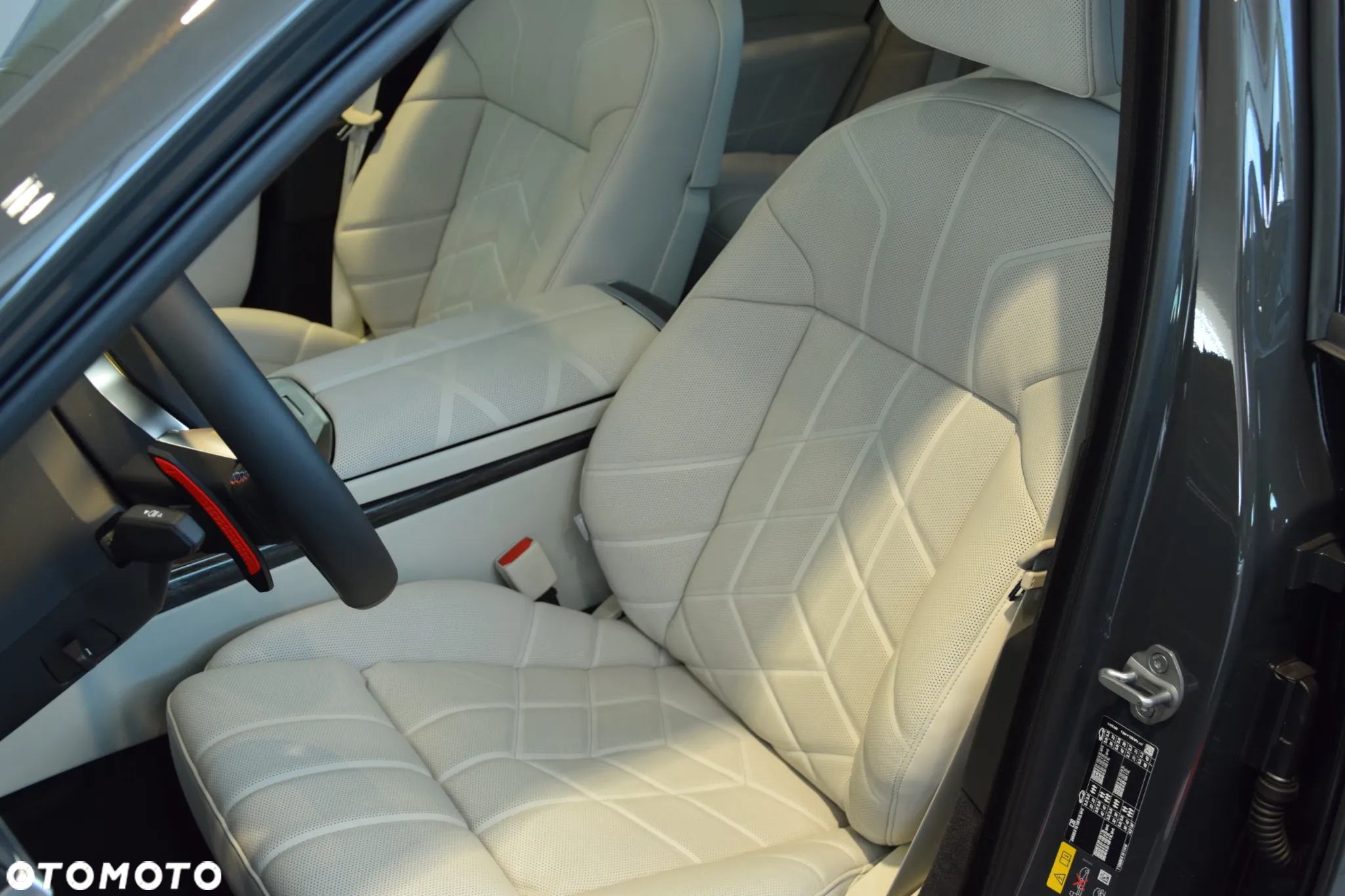 BMW Seria 7 - 11