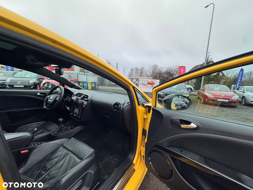 Seat Leon 2.0 T FSI Cupra R - 24