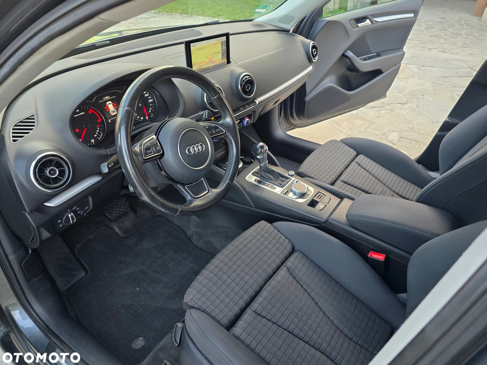 Audi A3 Sportback 2.0 TDI Attraction S tronic - 27