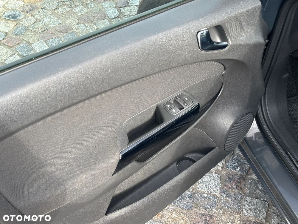 Opel Corsa - 17