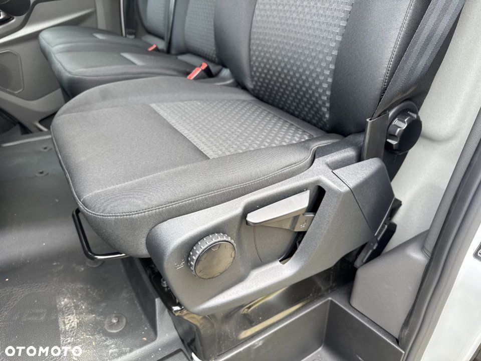 Ford Transit - 13