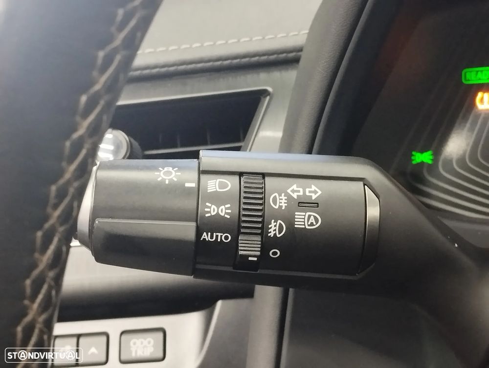 Lexus UX 300e Executive+ - 33