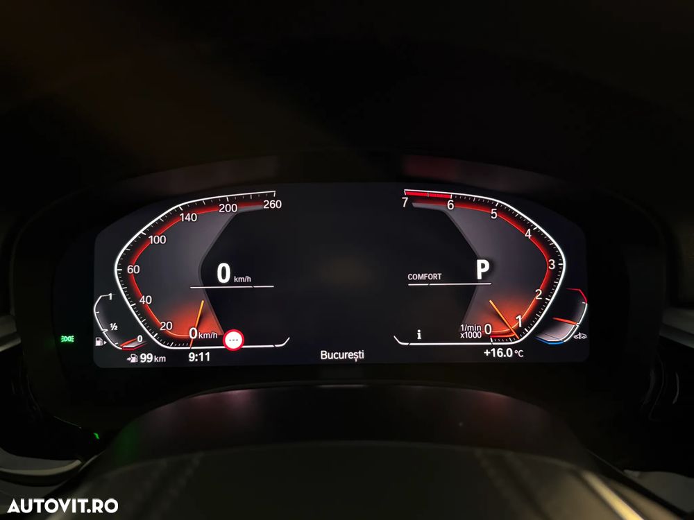 BMW Seria 5 520i Aut. Luxury Line - 2