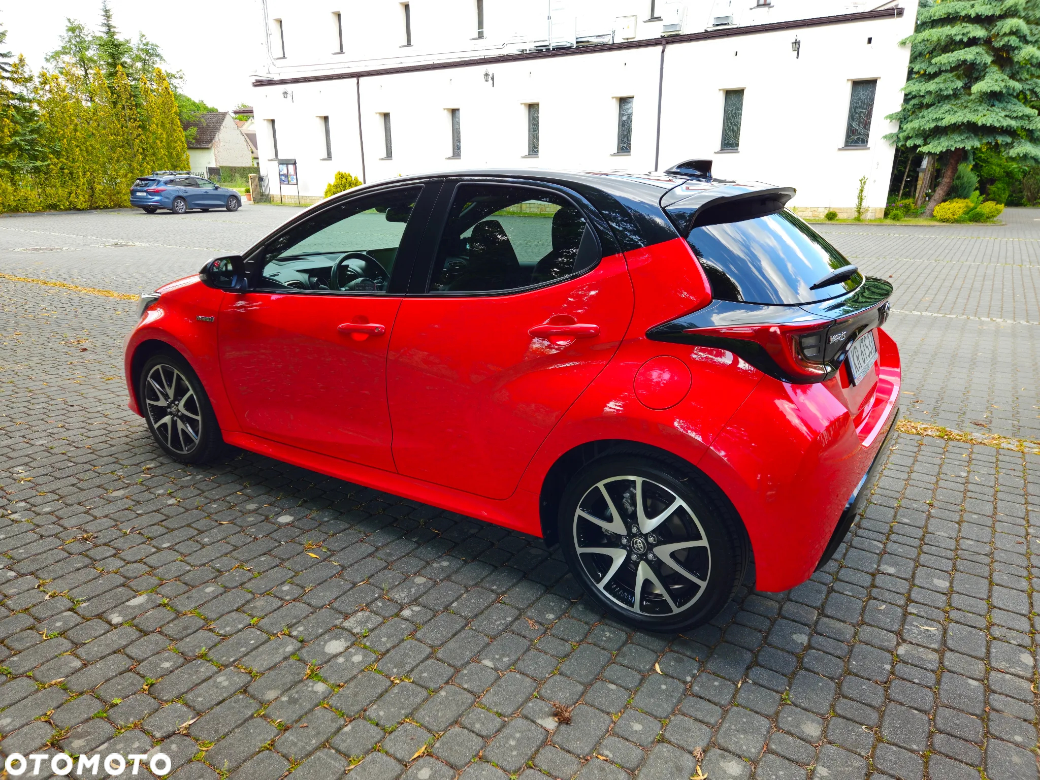 Toyota Yaris Hybrid 1.5 Premiere Edition - 4