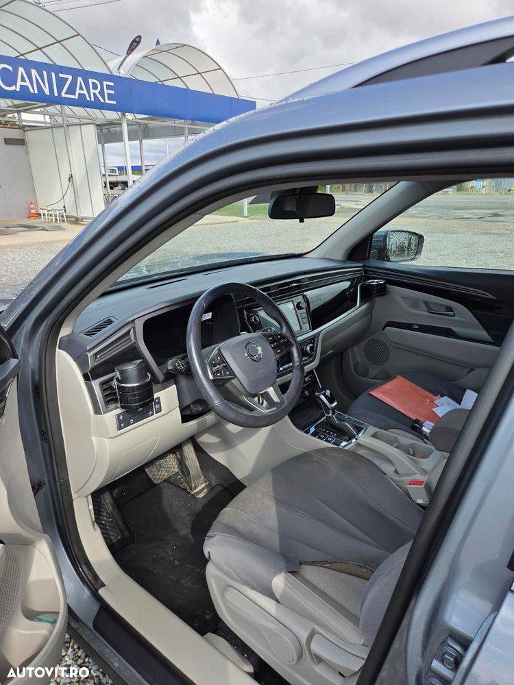 SsangYong Korando - 7