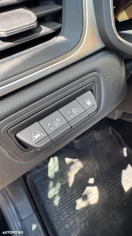 Renault Captur - 26