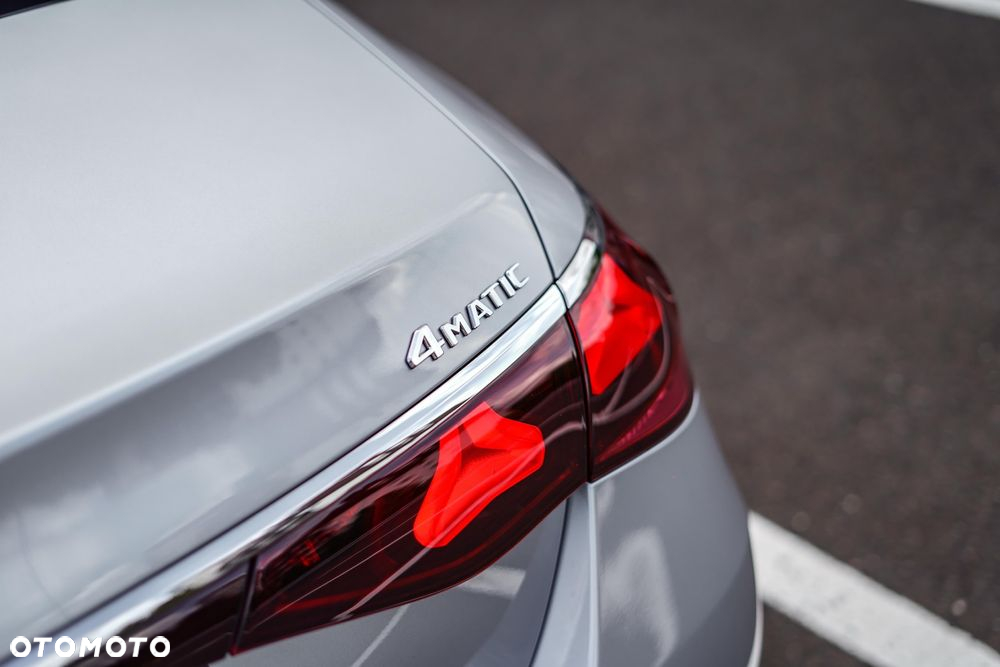 Mercedes-Benz Klasa E 220 d 4-Matic AMG - 20