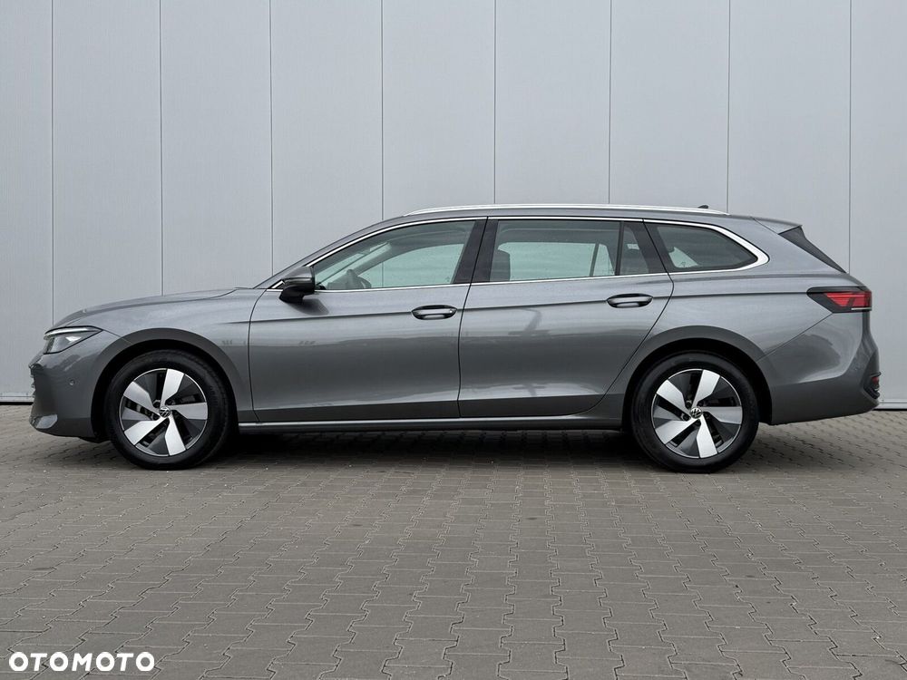 Volkswagen Passat - 10