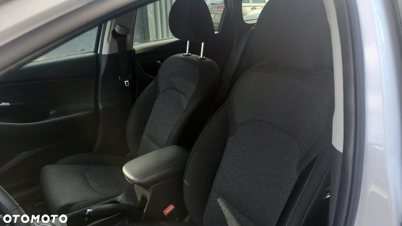 Hyundai i30 - 11