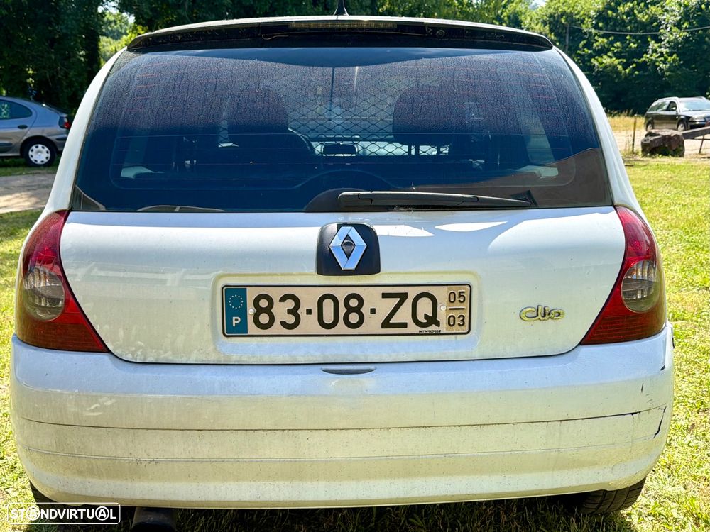 Renault Clio - 38