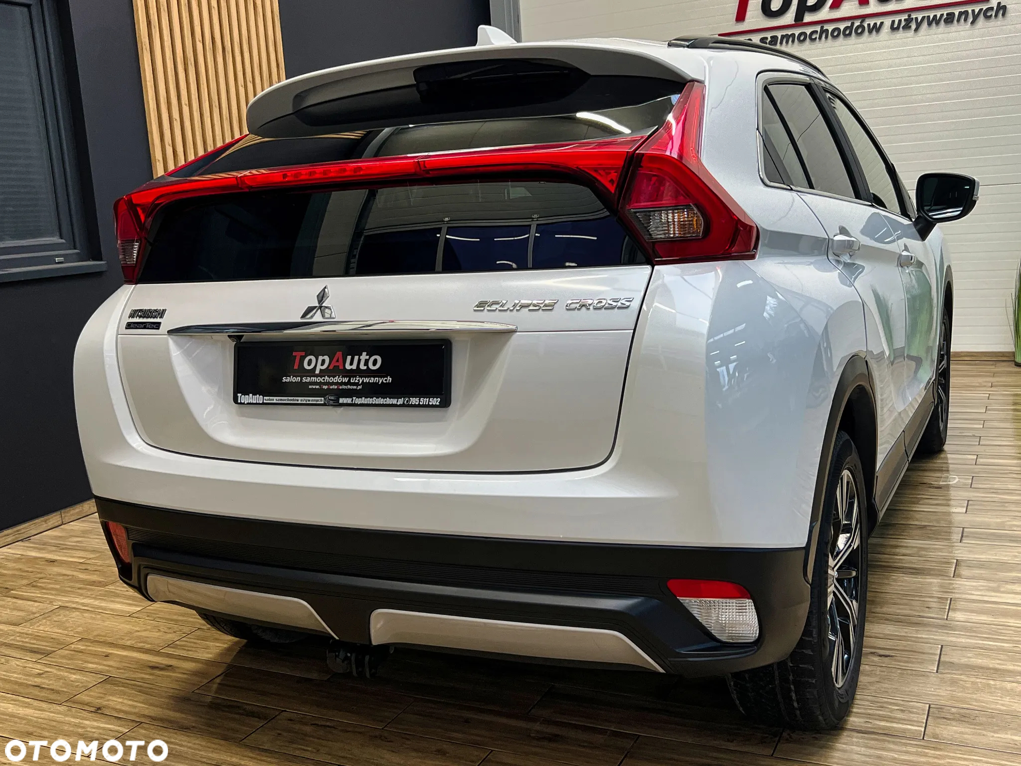 Mitsubishi Eclipse Cross 1.5 T GPF Invite Plus - 8