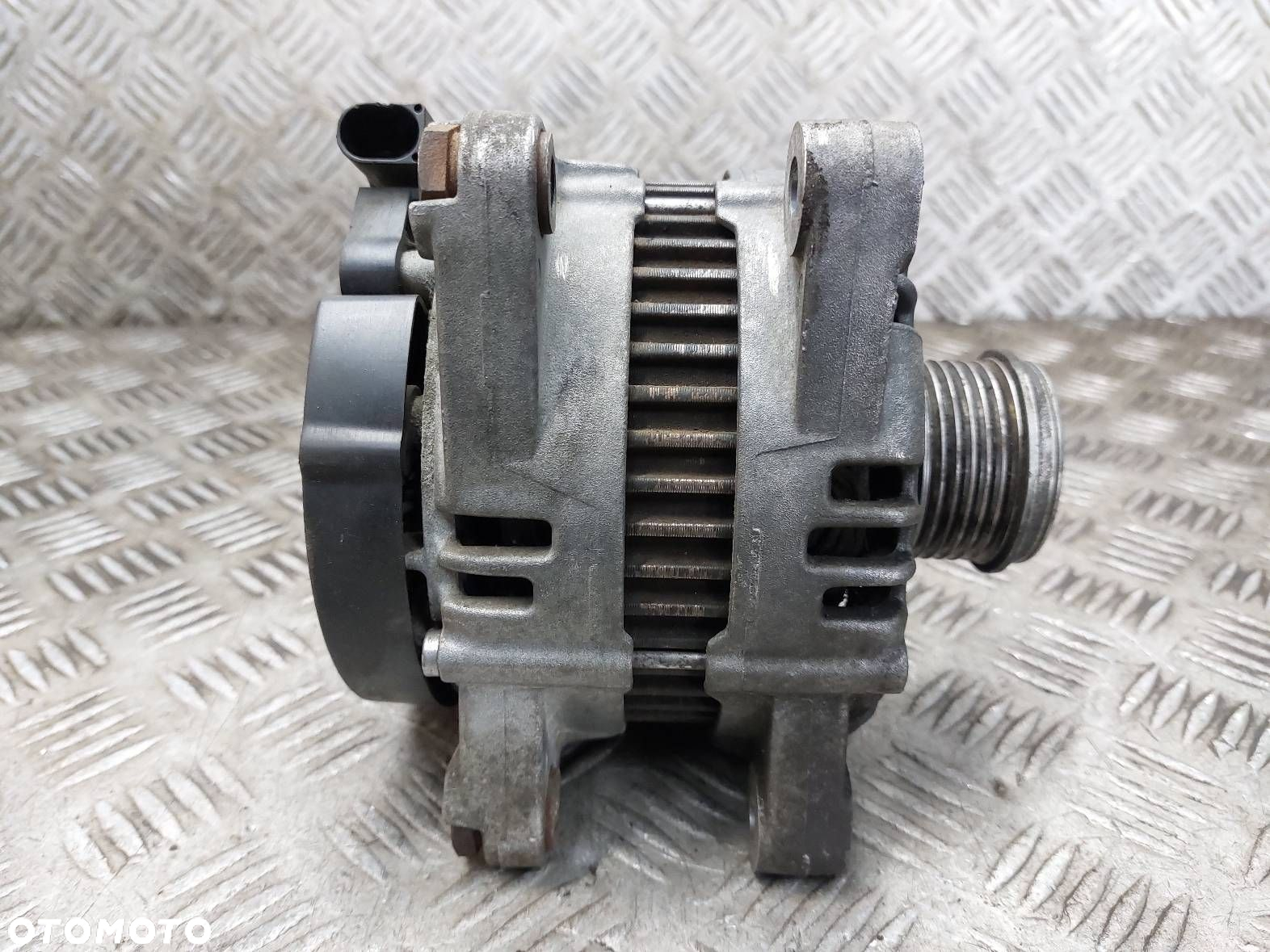 ALTERNATOR FORD MONDEO MK4 2.0 TDCI 7G9N-10300-EA - 3